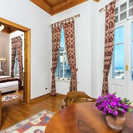 Mom Отель типа 