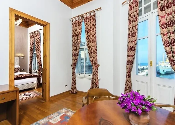 Mom Frühstückspension Adalar