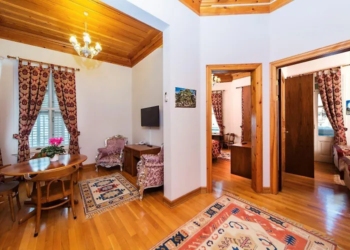 Mom Frühstückspension Adalar